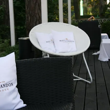 Hotel Good Eiropa Economy